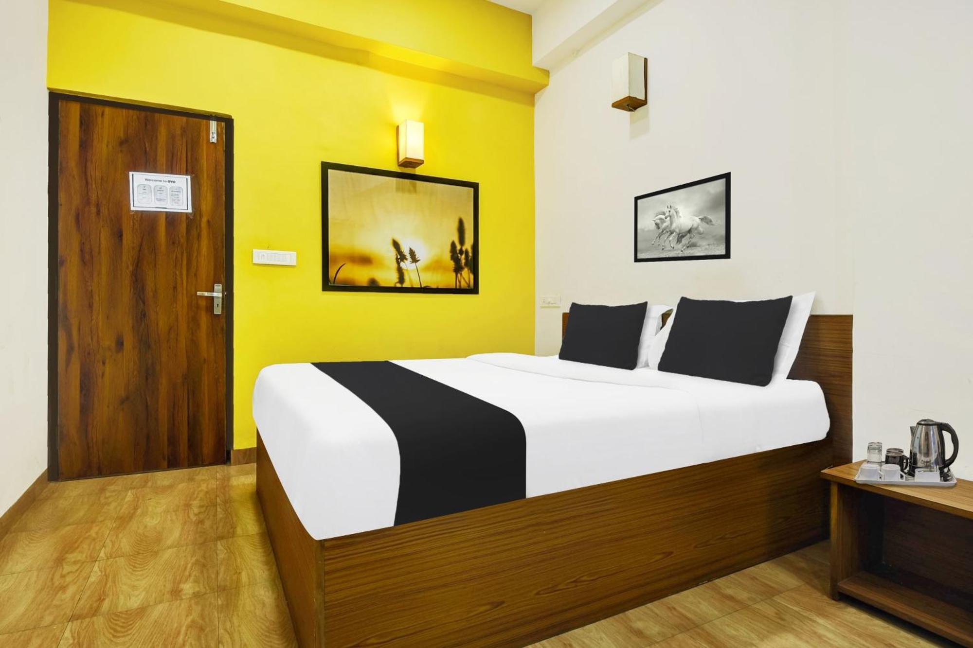 Super Hotel O Porvorim Near Mall De Goa Exteriör bild